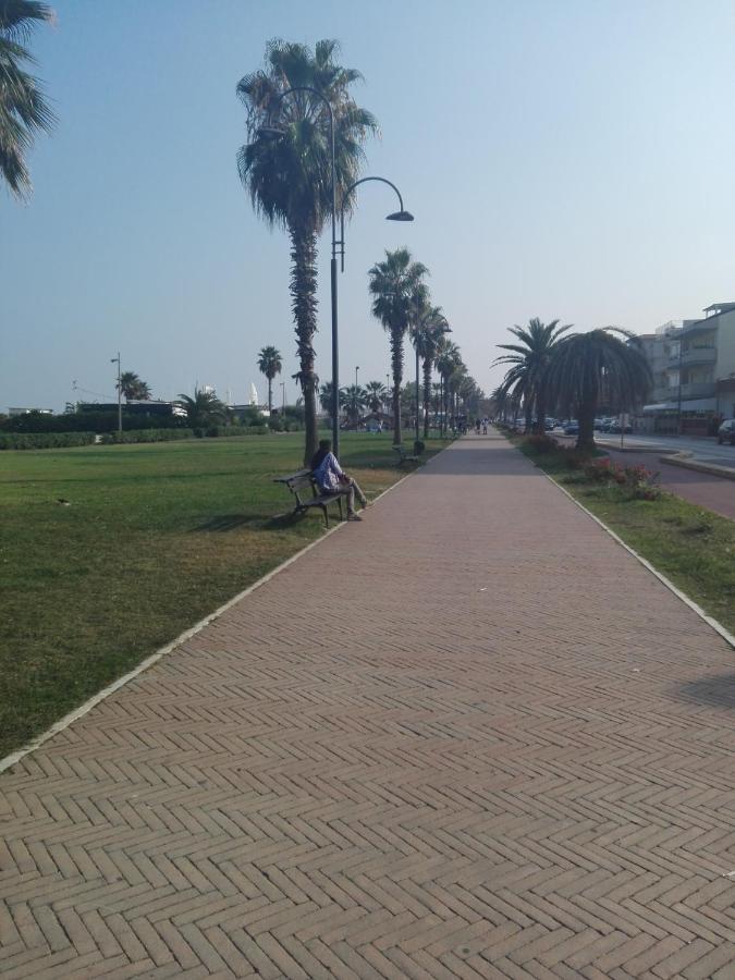 Affittacamere La Pisana Porto SantʼElpidio Buitenkant foto